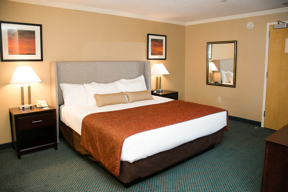 Hotel The Of Georgia Center For Continuing Education &