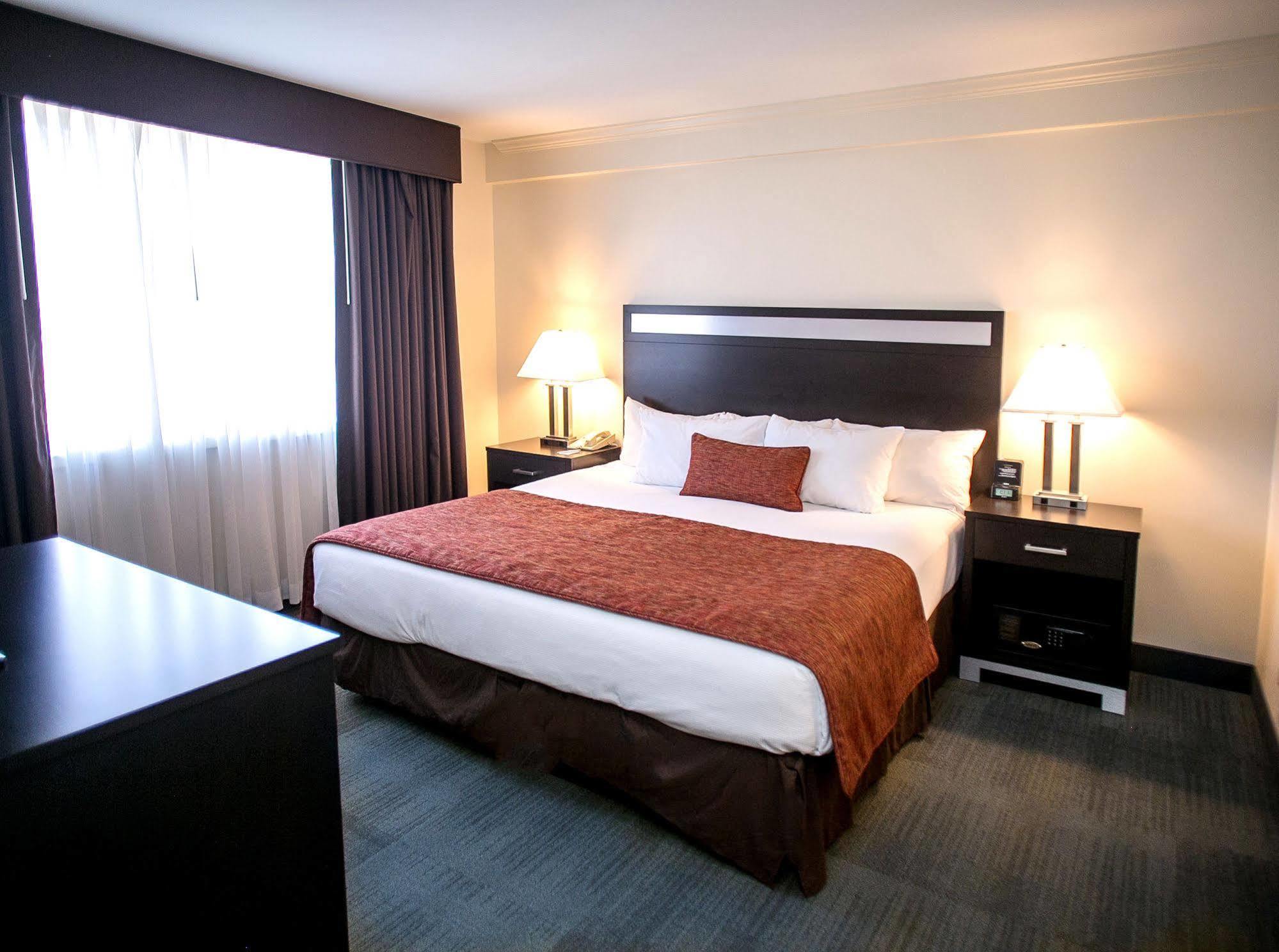 The Of Georgia Center For Continuing Education & Hotel Athens